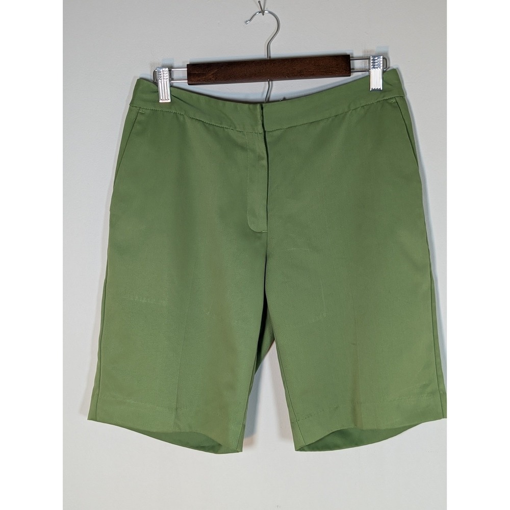 Izod XFG Cool FX Golf Shorts Womens 6 Green  Flat Front Performance Active Golf